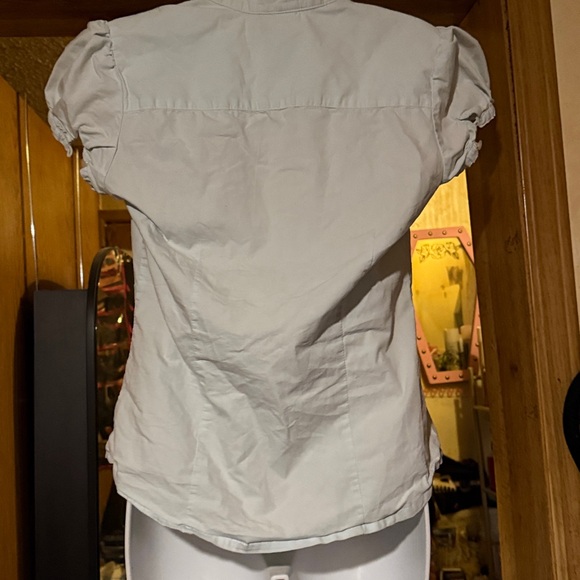 George Stretch Brand Light Blue Ruffle Top!!! - Picture 9 of 9